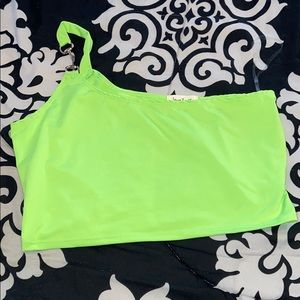 bright crop top